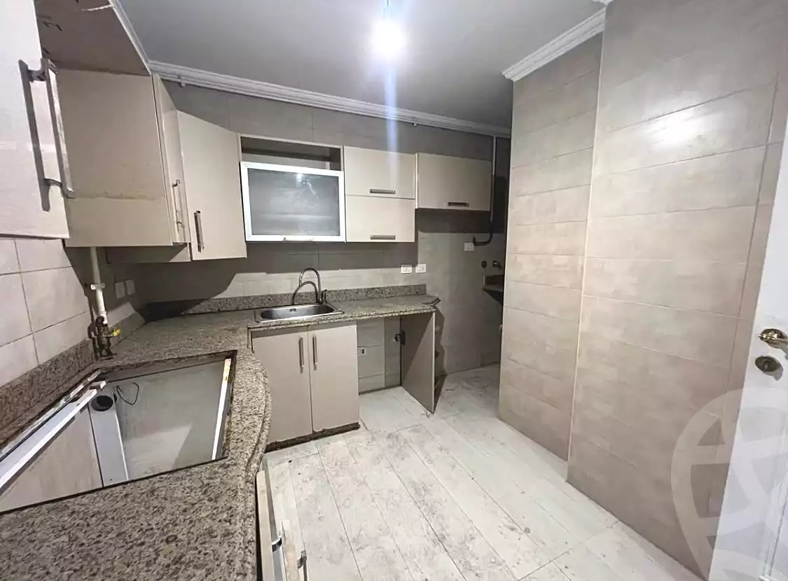 https://aqarmap.com.eg/ar/listing/7319565-for-rent-alexandria-smouha