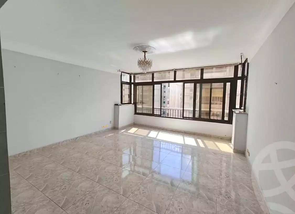 https://aqarmap.com.eg/en/listing/7319569-for-rent-alexandria-smouha