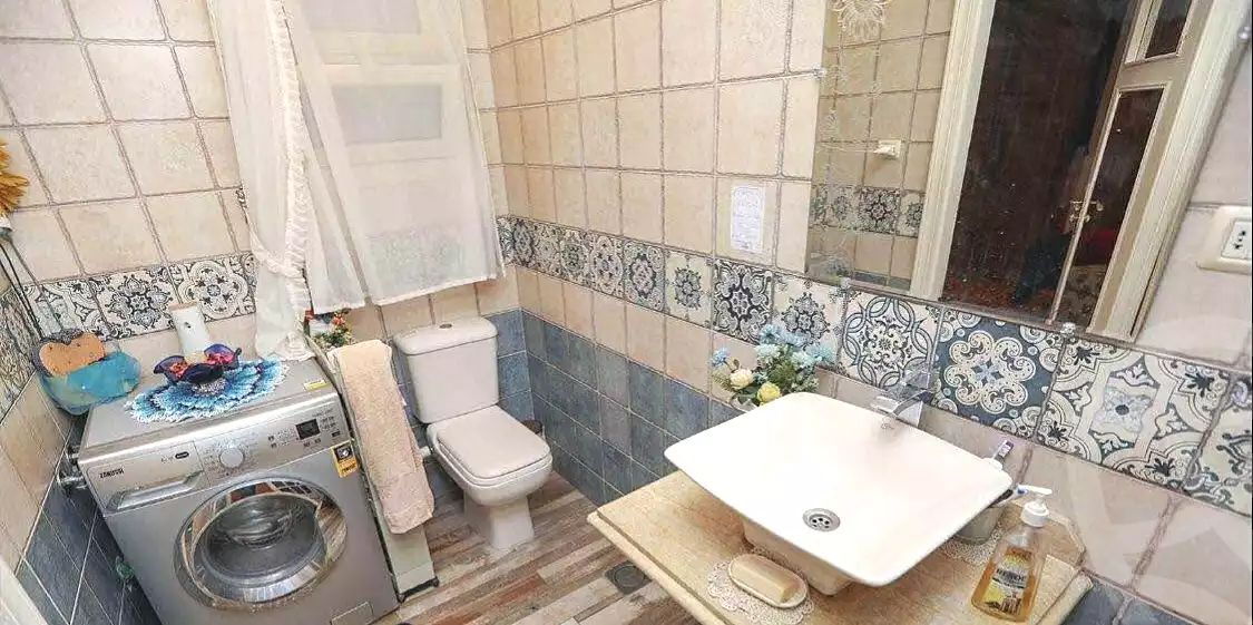 https://aqarmap.com.eg/en/listing/7319579-for-rent-alexandria-roshdy-syria-st