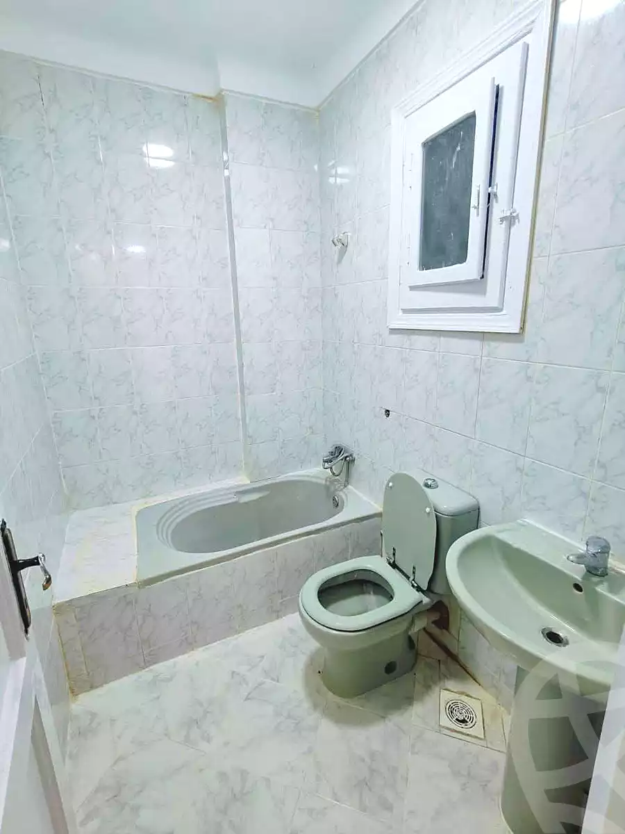 https://aqarmap.com.eg/ar/listing/7319697-for-sale-alexandria-al-agamy-shataa-el-nakheel