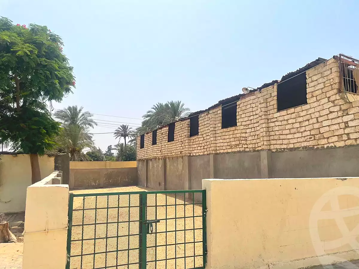 https://aqarmap.com.eg/en/listing/7319782-for-sale-cairo-el-mansuriyyah-el-saliba