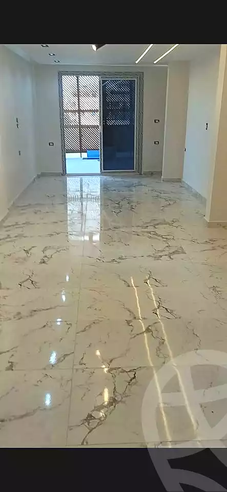 https://aqarmap.com.eg/ar/listing/7320194-for-sale-alexandria-al-agamy-bw-ywsf