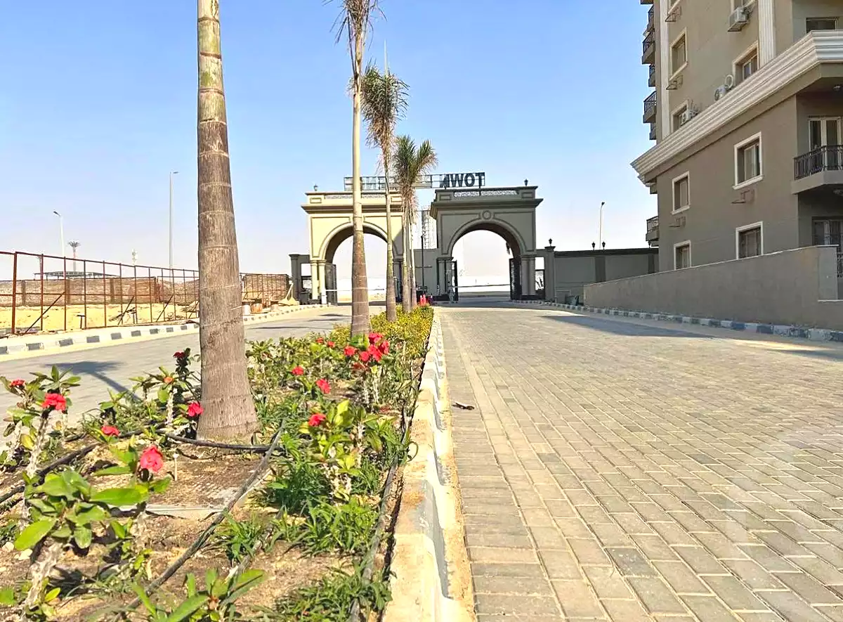 https://aqarmap.com.eg/ar/listing/7320268-for-sale-cairo-new-cairo-6th-settlement-compounds-home-residence-home-town