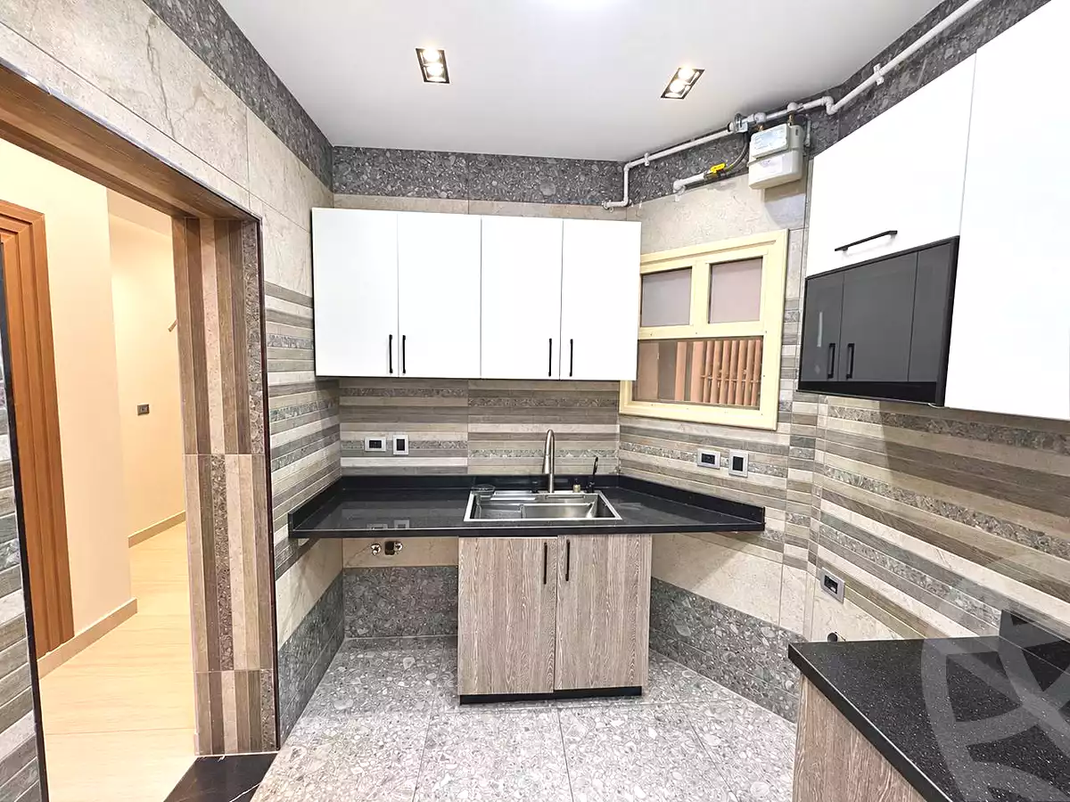https://aqarmap.com.eg/ar/listing/7320268-for-sale-cairo-new-cairo-6th-settlement-compounds-home-residence-home-town