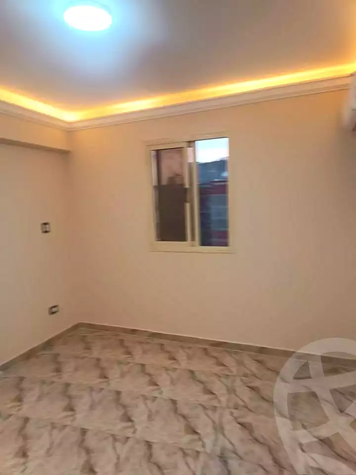 https://aqarmap.com.eg/en/listing/7320437-for-rent-alexandria-zezenia