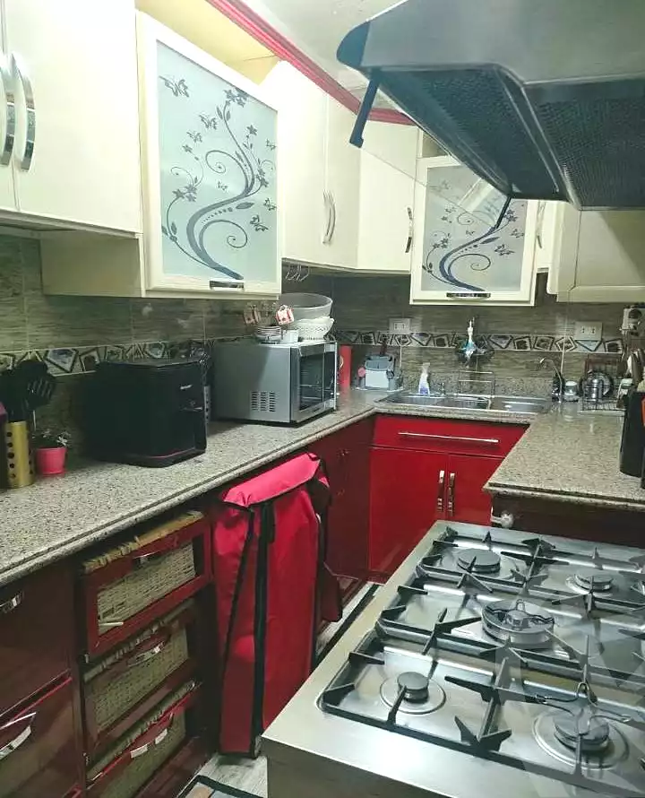 https://aqarmap.com.eg/ar/listing/7320666-for-sale-alexandria-sydy-bshr-sydy-bshr-qbly-rd-lfdly