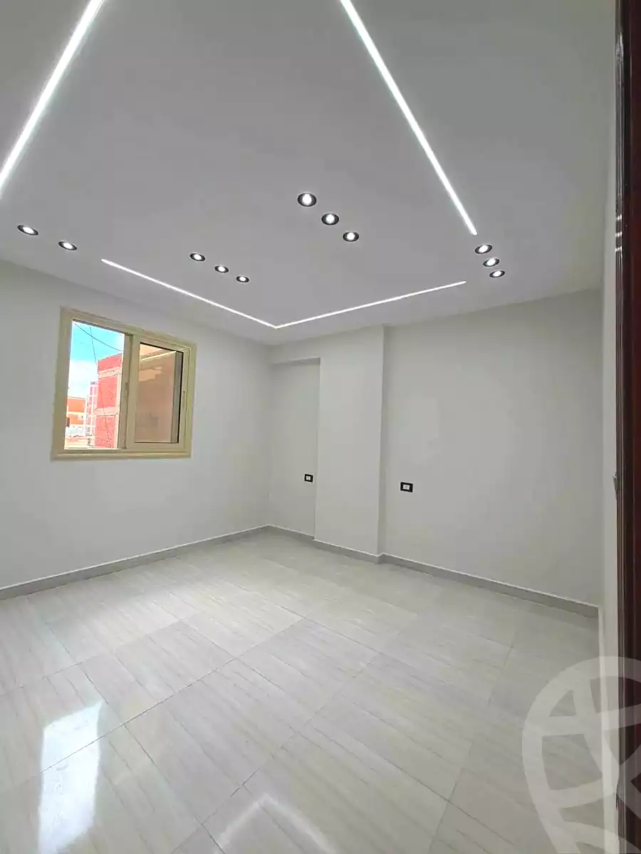 https://aqarmap.com.eg/en/listing/7320831-for-sale-alexandria-al-agamy-lbytsh-shahr-al-assal-st