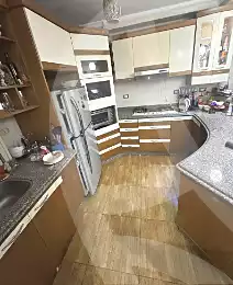 https://aqarmap.com.eg/ar/listing/7320852-for-sale-alexandria-moharram-bey-othman-galal-st