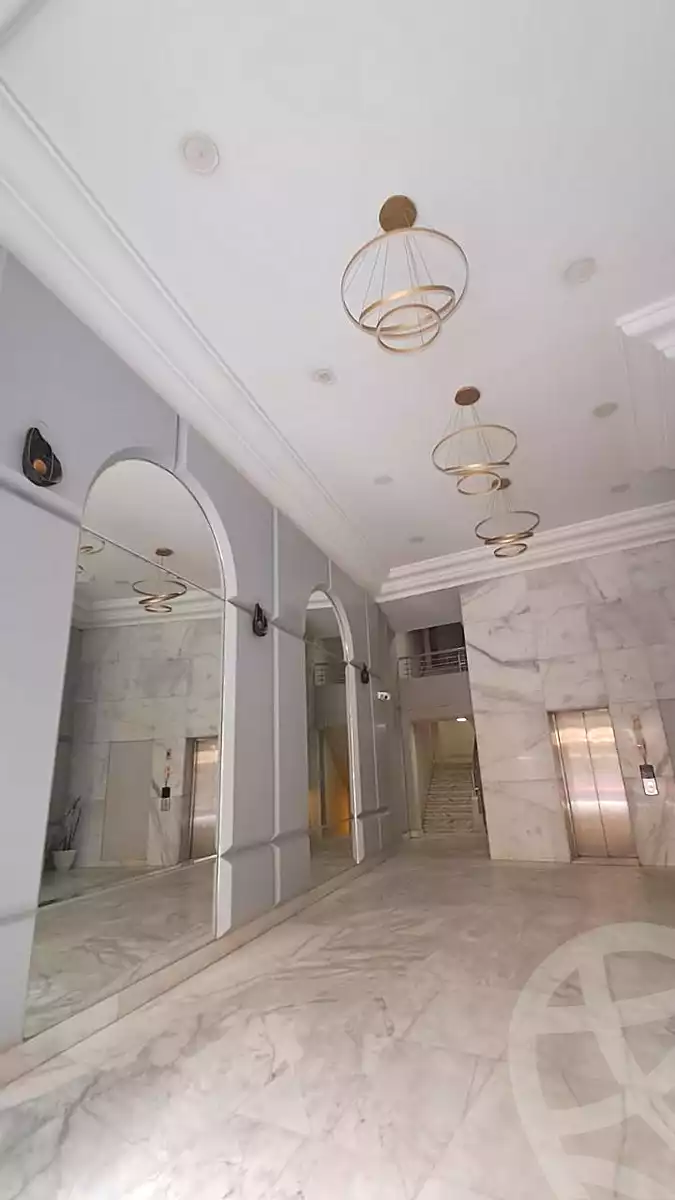 https://aqarmap.com.eg/en/listing/7320921-for-rent-cairo-el-maadi-compounds-rayhanah-plaza