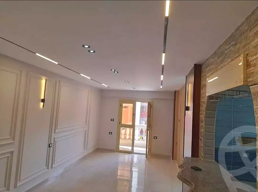 https://aqarmap.com.eg/en/listing/7320959-for-sale-alexandria-al-agamy-lbytsh-el-saleheen-mosque-st