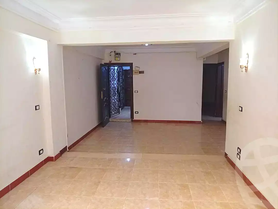 https://aqarmap.com.eg/en/listing/7320979-for-rent-alexandria-al-agamy-shataa-el-nakheel