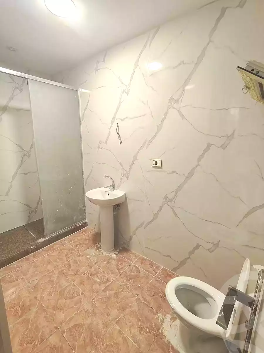 https://aqarmap.com.eg/ar/listing/7321062-for-sale-alexandria-sydy-bshr-sydy-bshr-bhry-gamal-abd-el-nasir-st