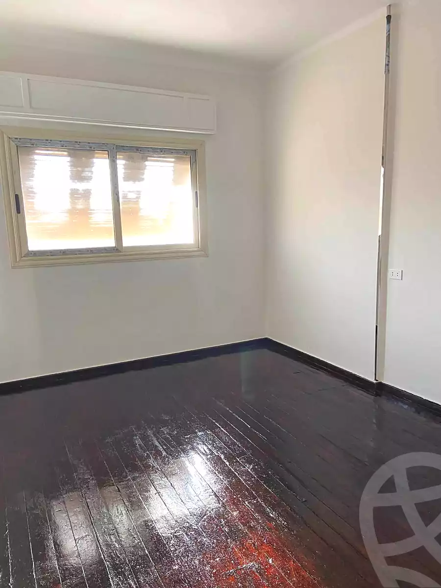 https://aqarmap.com.eg/ar/listing/7321063-for-sale-cairo-shoubra-rod-el-farag-al-barad-st