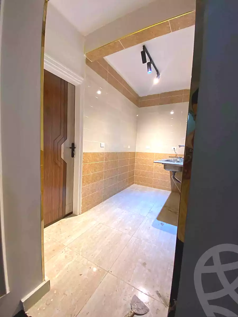 https://aqarmap.com.eg/ar/listing/7321063-for-sale-cairo-shoubra-rod-el-farag-al-barad-st