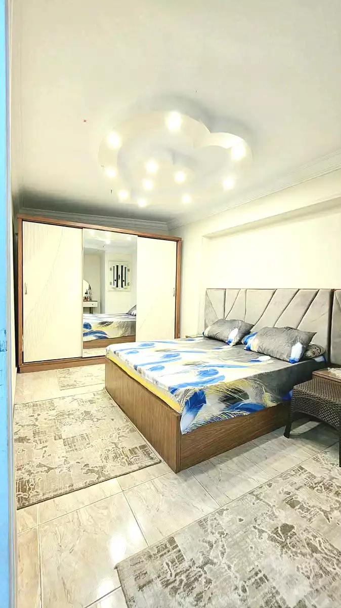 https://aqarmap.com.eg/ar/listing/7321071-for-sale-alexandria-sydy-bshr-sydy-bshr-bhry-gamal-abd-el-nasir-st