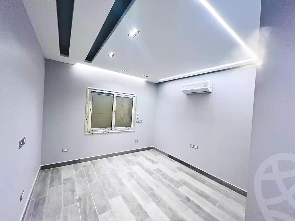 https://aqarmap.com.eg/en/listing/7321143-for-sale-cairo-new-cairo-compounds-town-residence