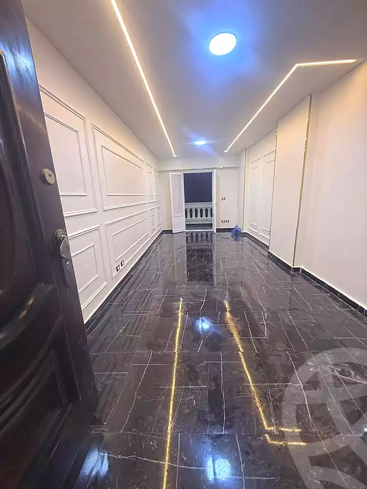 https://aqarmap.com.eg/en/listing/7321247-for-sale-alexandria-sydy-bshr-sydy-bshr-bhry-street-16