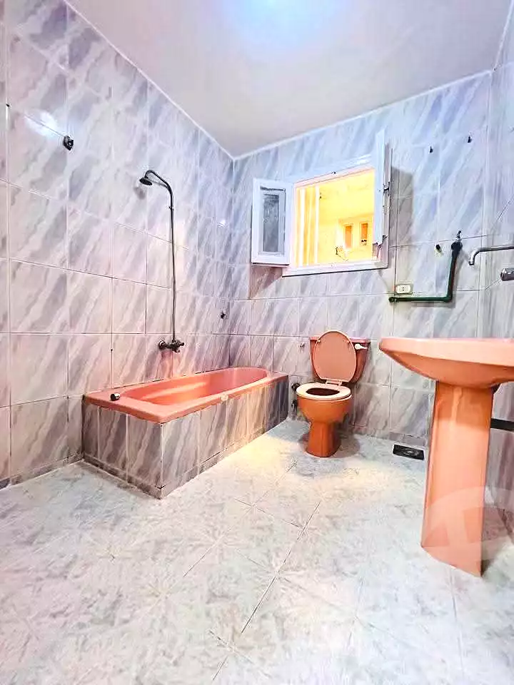 https://aqarmap.com.eg/ar/listing/7321290-for-sale-alexandria-al-agamy-shataa-el-nakheel