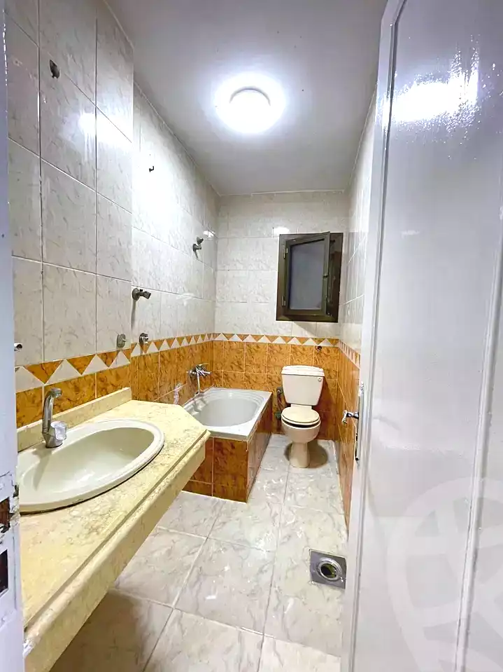 https://aqarmap.com.eg/ar/listing/7321406-for-sale-alexandria-al-agamy-shataa-el-nakheel
