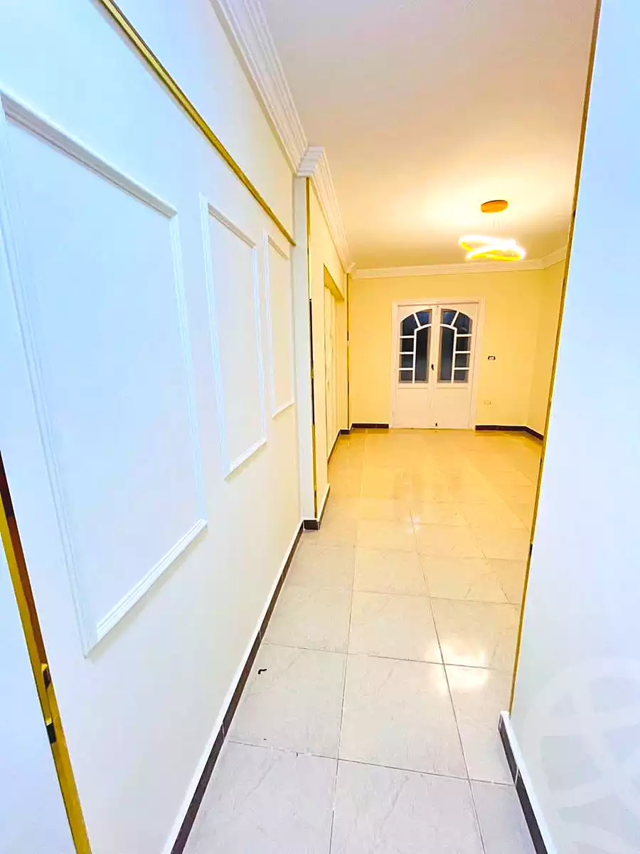 https://aqarmap.com.eg/en/listing/7321430-for-sale-alexandria-al-agamy-shataa-el-nakheel