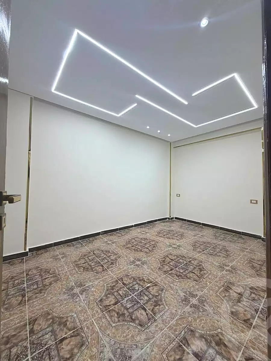 https://aqarmap.com.eg/ar/listing/7321454-for-sale-alexandria-lsywf-el-falki