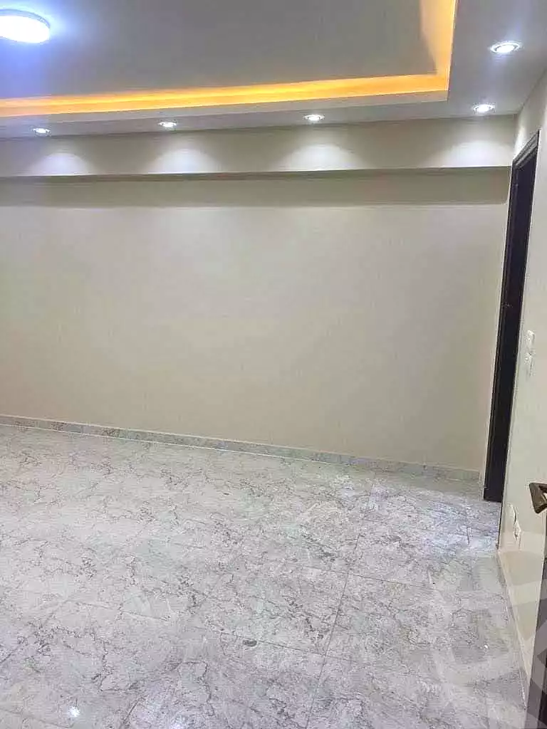 https://aqarmap.com.eg/ar/listing/7321615-for-rent-cairo-helwan-mohamed-sayed-ahmed-st