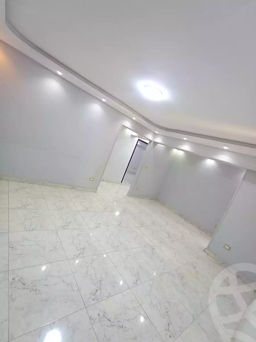 https://aqarmap.com.eg/ar/listing/7321642-for-rent-cairo-helwan-mohamed-sayed-ahmed-st
