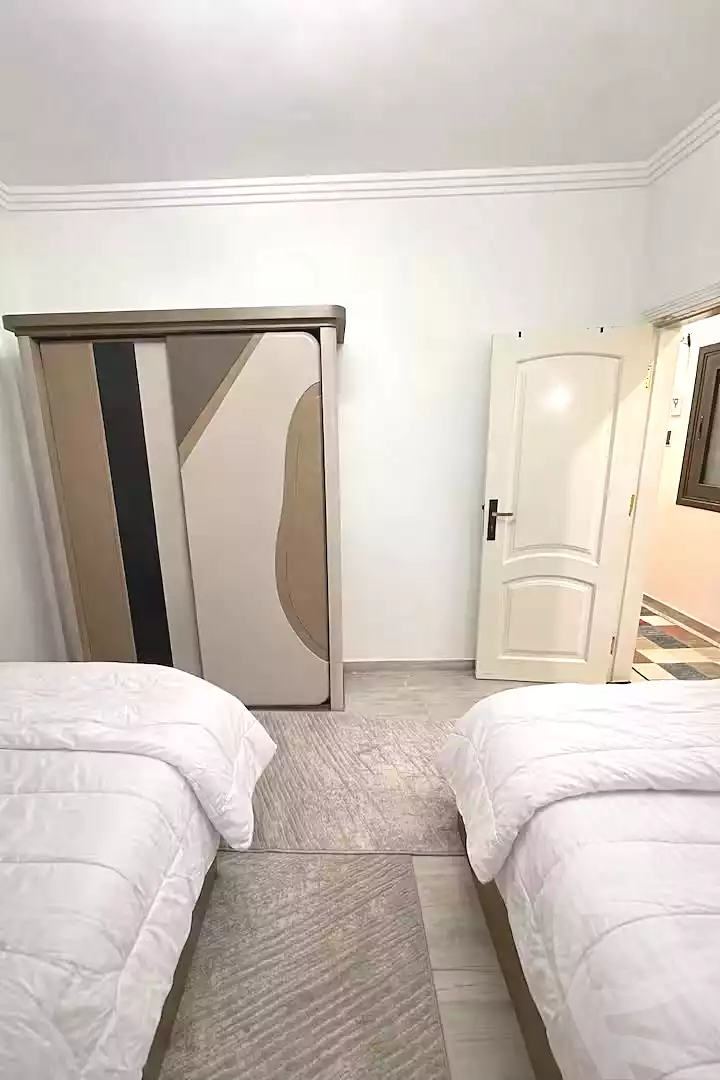 https://aqarmap.com.eg/ar/listing/7321695-for-rent-cairo-6th-of-october-hadaeq-october-compounds-el-fardoos-city