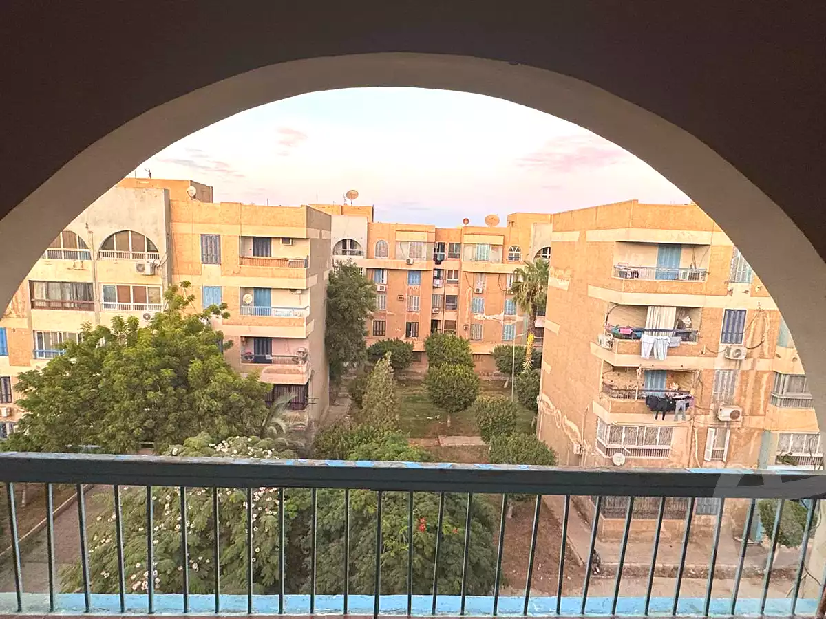 https://aqarmap.com.eg/en/listing/7321868-for-rent-cairo-el-sheikh-zayed-city-el-hay-elawel-street-34