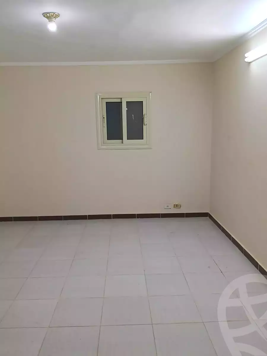https://aqarmap.com.eg/ar/listing/7321896-for-rent-cairo-6th-of-october-compounds-family-land