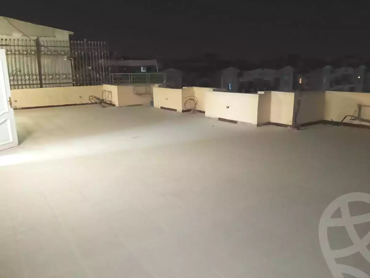 https://aqarmap.com.eg/ar/listing/7321896-for-rent-cairo-6th-of-october-compounds-family-land
