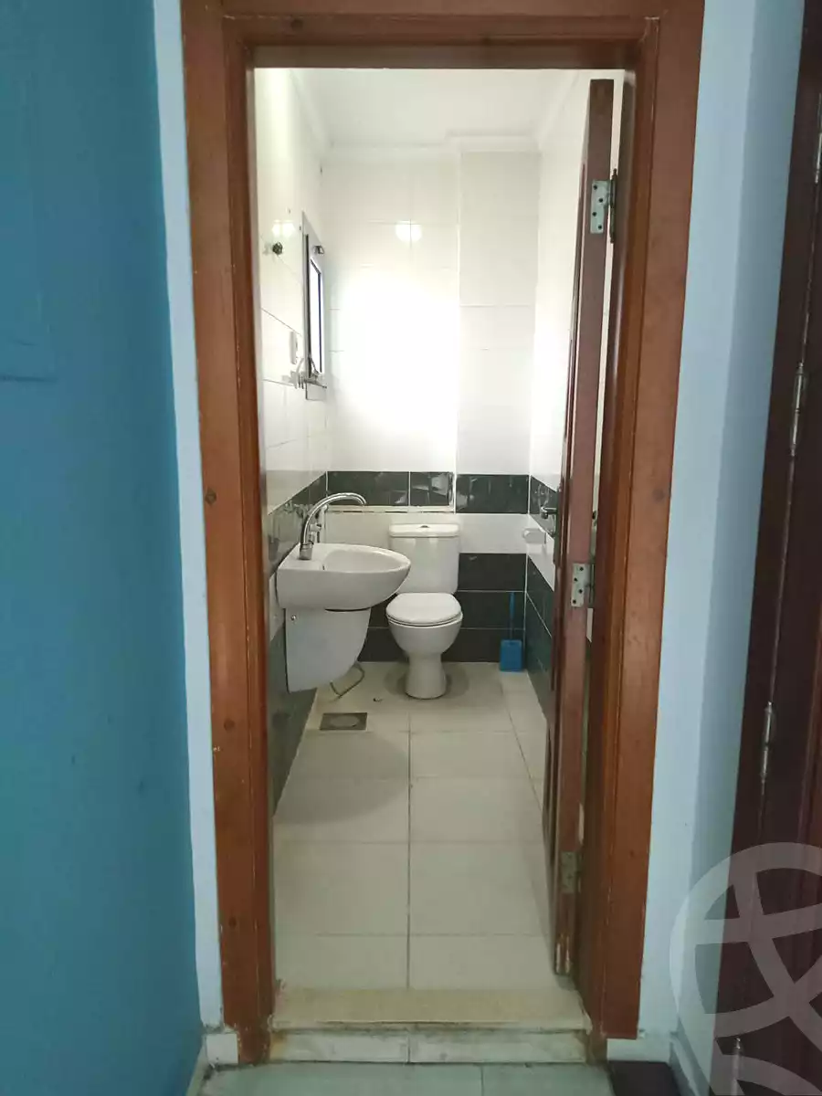 https://aqarmap.com.eg/ar/listing/7321947-for-rent-cairo-6th-of-october-el-ahyaa-neighborhood-4th-neighbourhood-2