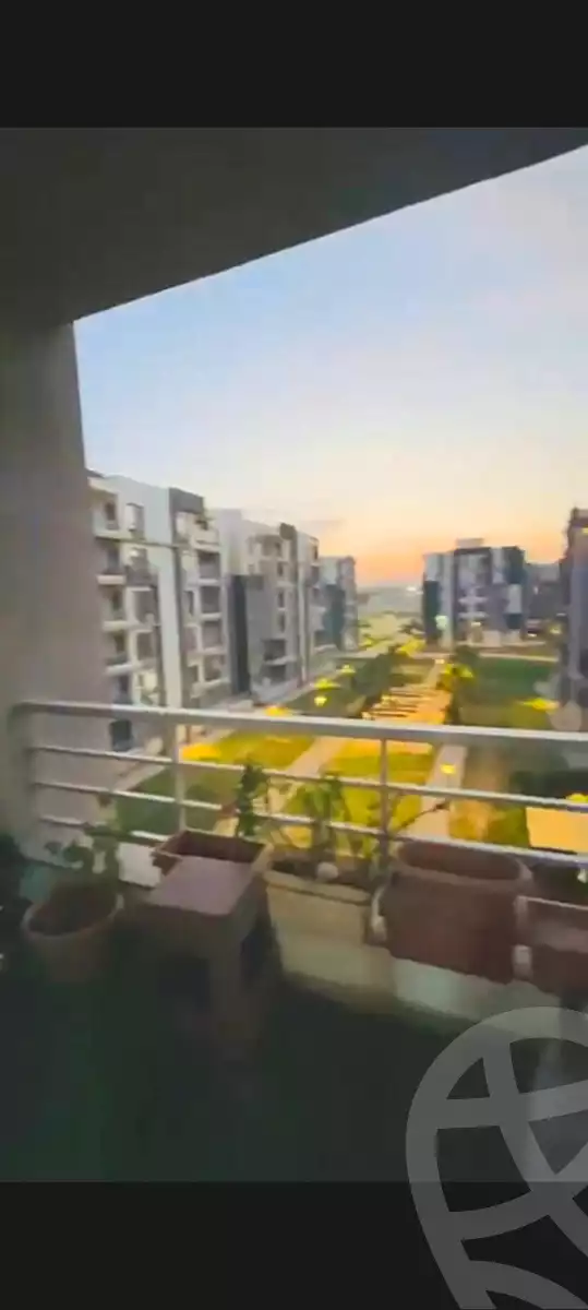 https://aqarmap.com.eg/en/listing/7322142-for-rent-cairo-el-sheikh-zayed-city-compounds-jn-2