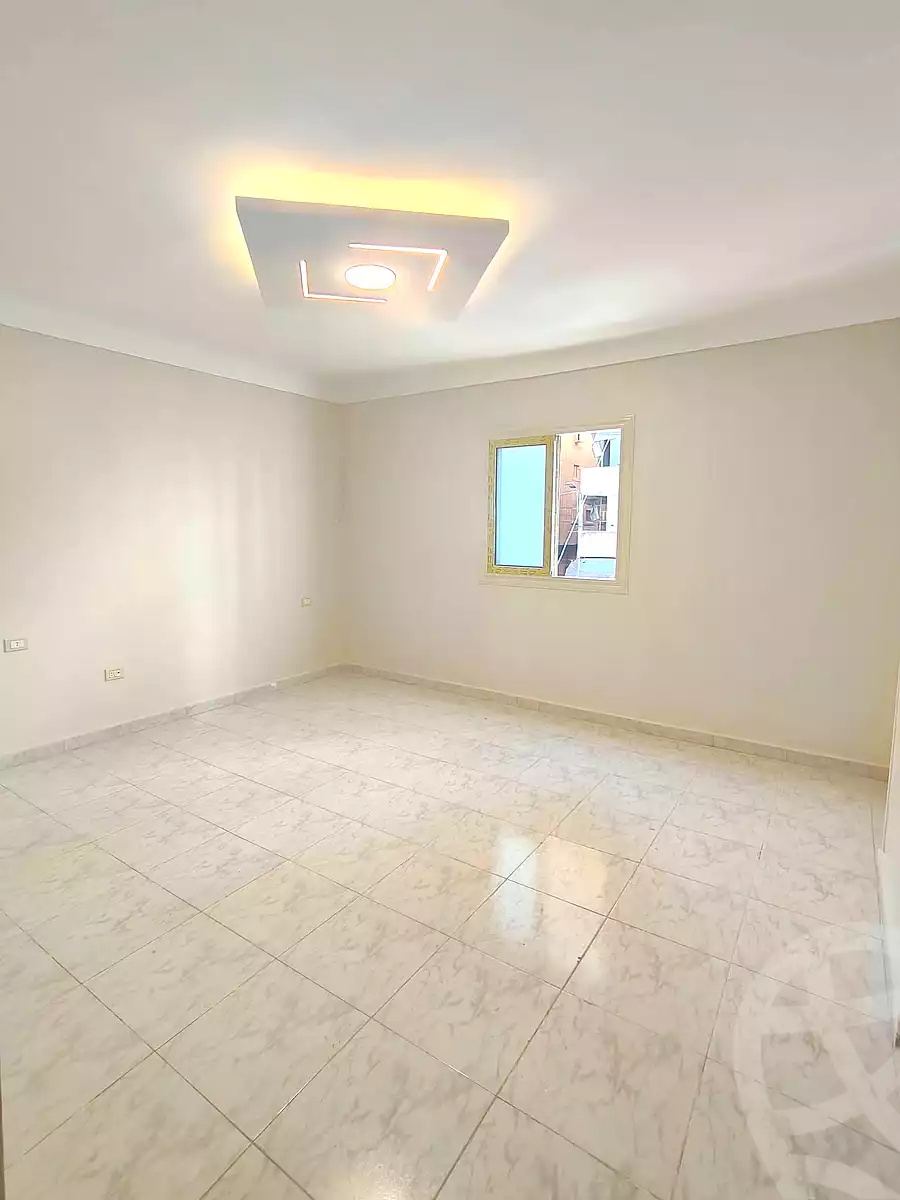 https://aqarmap.com.eg/en/listing/7322299-for-sale-alexandria-sydy-bshr-sydy-bshr-bhry-gamal-abd-el-nasir-st