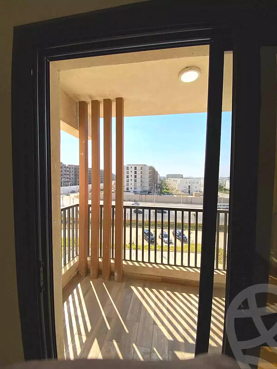 https://aqarmap.com.eg/ar/listing/7322311-for-sale-cairo-el-sheikh-zayed-city-mntq-fr-y-bmdyn-lshykh-zyd