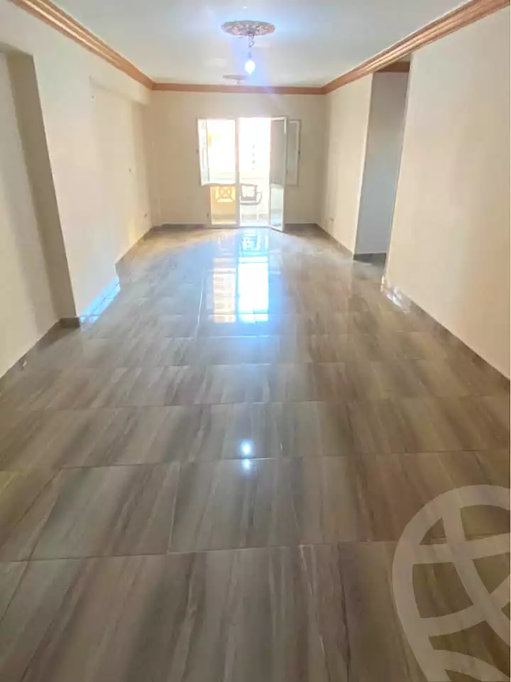 https://aqarmap.com.eg/en/listing/7322399-for-sale-alexandria-ganaklis-shr-bw-qyr-tryq-lhry