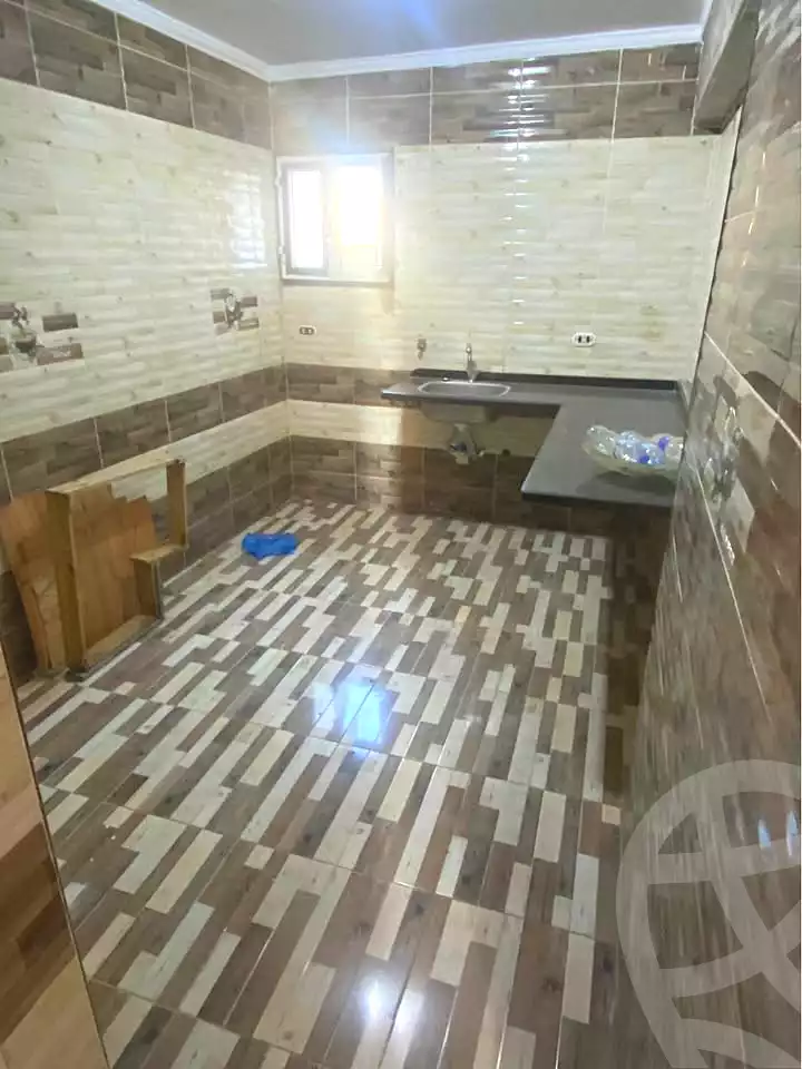 https://aqarmap.com.eg/en/listing/7322399-for-sale-alexandria-ganaklis-shr-bw-qyr-tryq-lhry