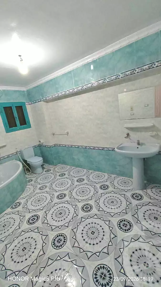 https://aqarmap.com.eg/en/listing/7322401-for-sale-cairo-helwan-helwan-el-sharkeya-khesro-basha-st