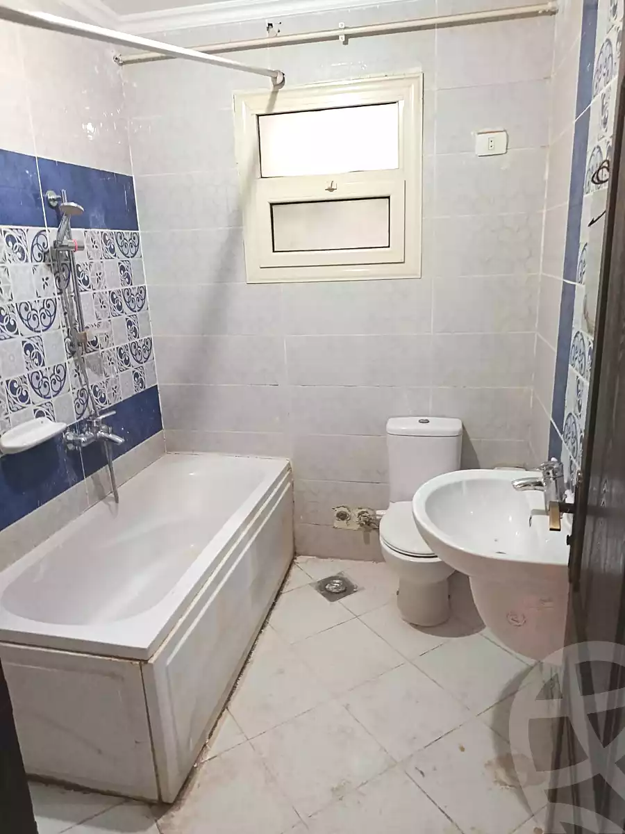 https://aqarmap.com.eg/en/listing/7322438-for-sale-cairo-el-sheikh-zayed-city-mntq-fr-y-bmdyn-lshykh-zyd