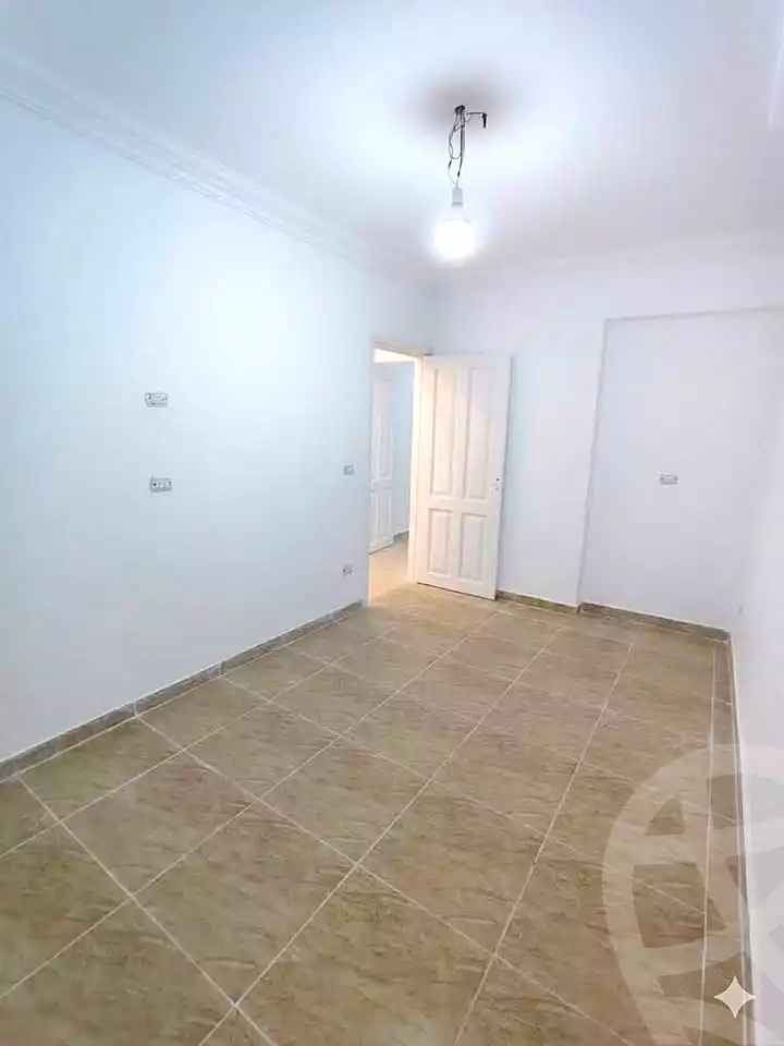 https://aqarmap.com.eg/en/listing/7322481-for-sale-alexandria-miami-street-56