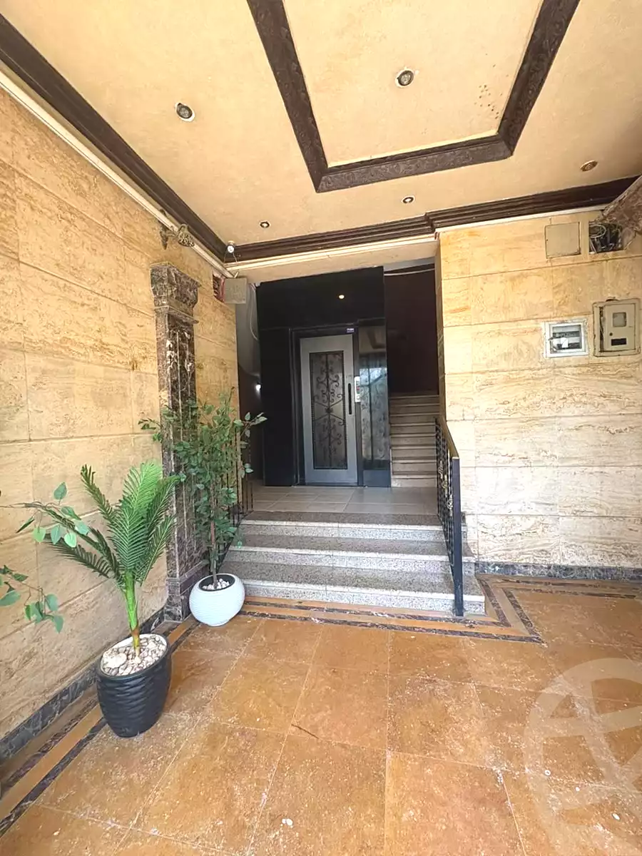 https://aqarmap.com.eg/ar/listing/7322480-for-sale-cairo-new-cairo-jml-bd-lnsr