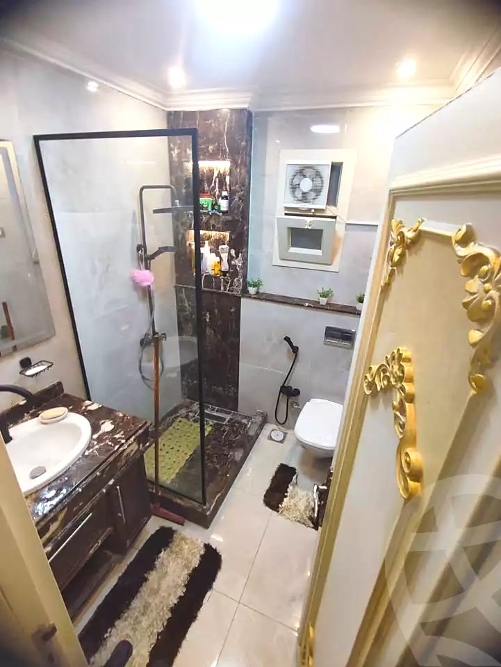 https://aqarmap.com.eg/ar/listing/7322516-for-sale-alexandria-sydy-bshr-sydy-bshr-bhry-abd-el-salam-aref-st