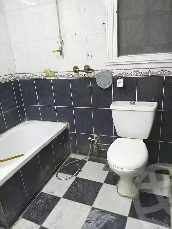 https://aqarmap.com.eg/en/listing/7322512-for-rent-alexandria-sydy-bshr