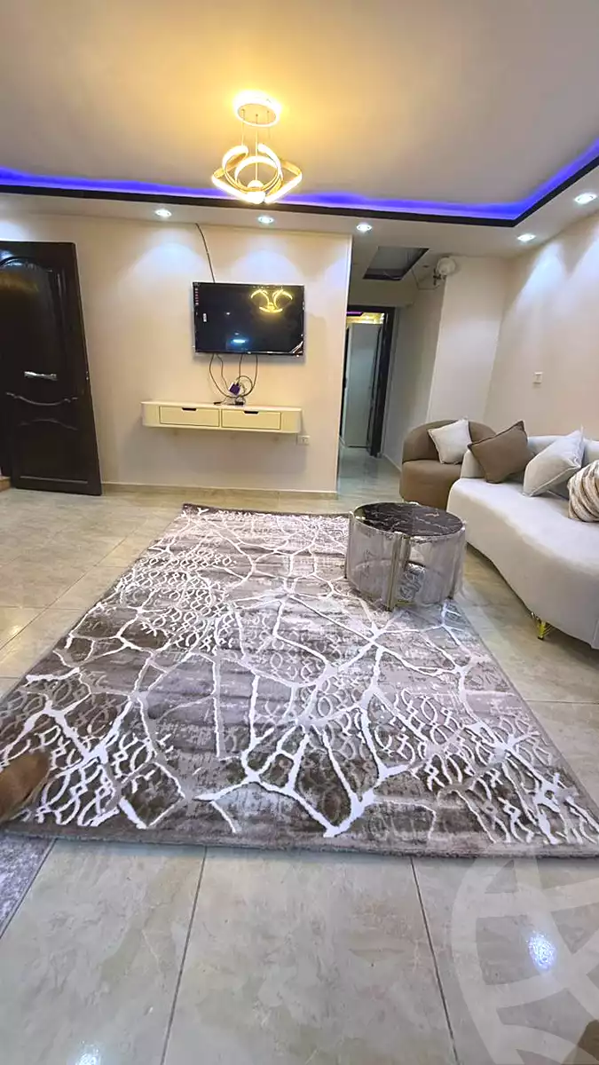 https://aqarmap.com.eg/ar/listing/7322572-for-rent-cairo-6th-of-october-el-ahyaa-neighborhood-1st-rich-bake-st