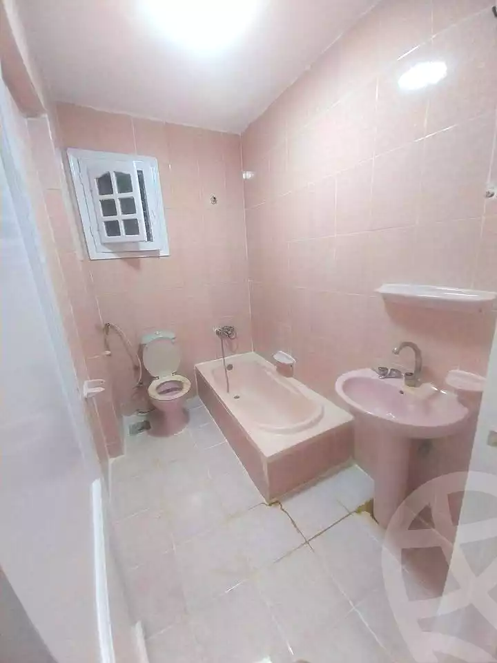 https://aqarmap.com.eg/en/listing/7322755-for-sale-alexandria-al-agamy