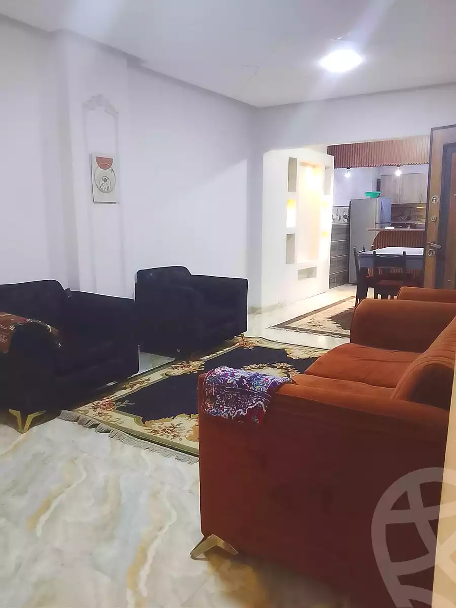 https://aqarmap.com.eg/ar/listing/7323535-for-sale-alexandria-el-asafra-shr-45