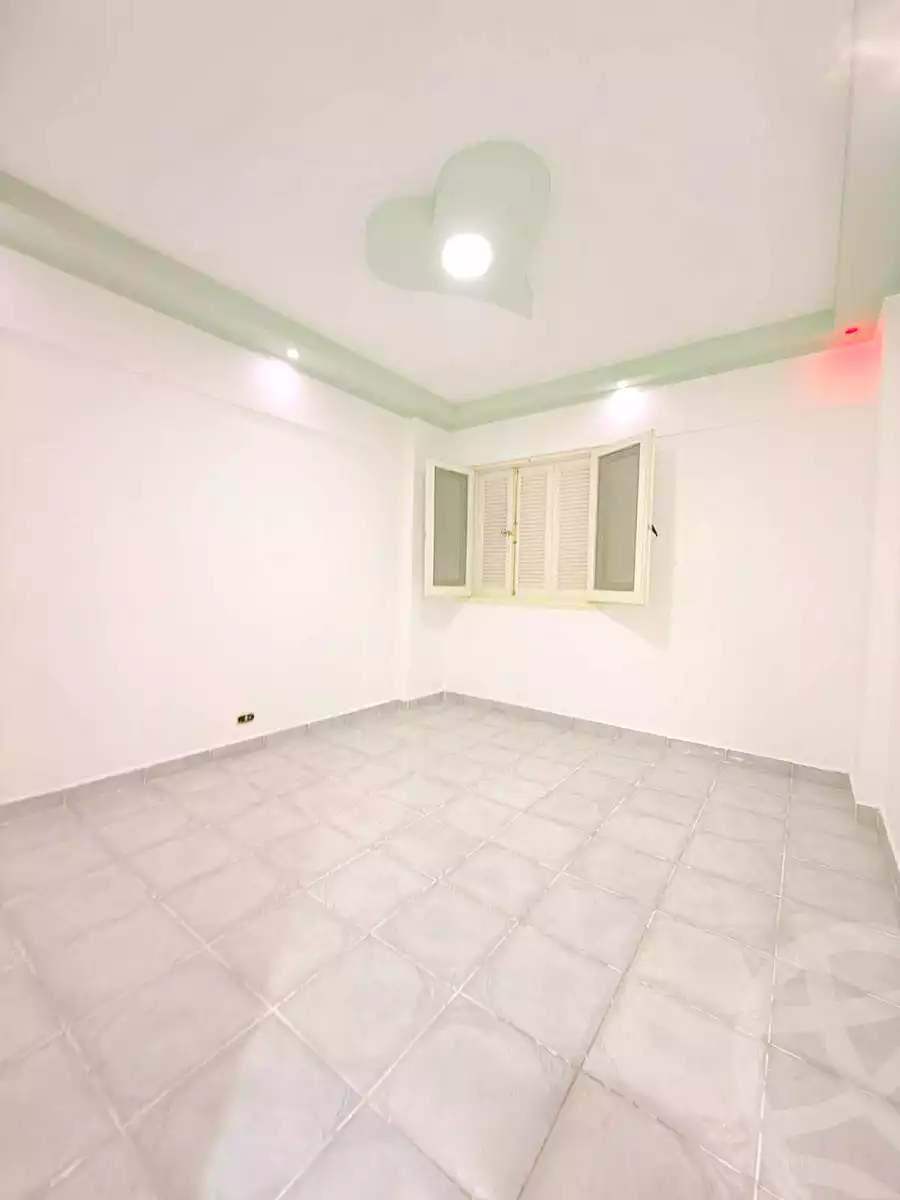 https://aqarmap.com.eg/ar/listing/7323532-for-sale-alexandria-al-agamy-shataa-el-nakheel