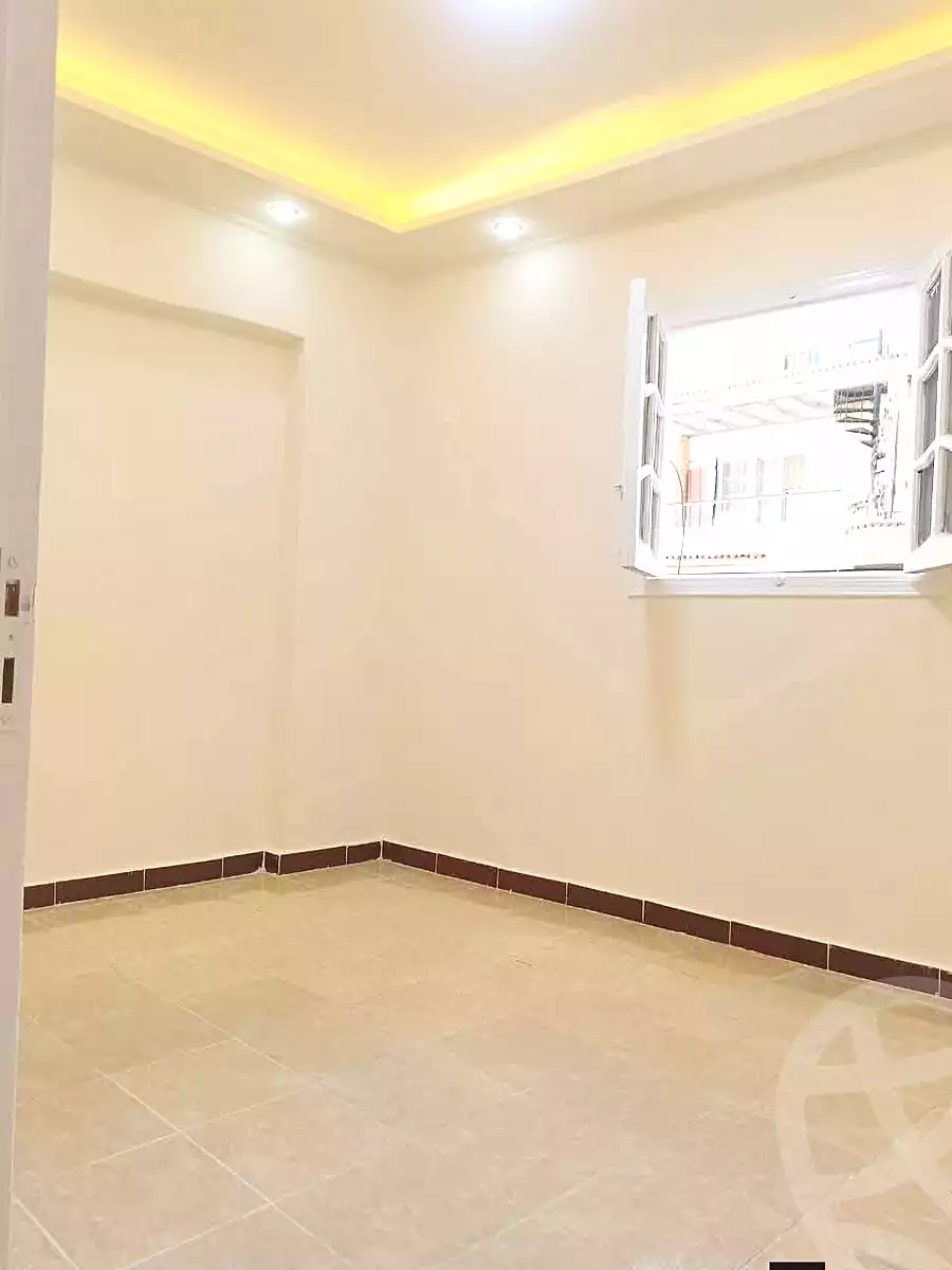 https://aqarmap.com.eg/en/listing/7323678-for-sale-alexandria-al-agamy-shataa-el-nakheel