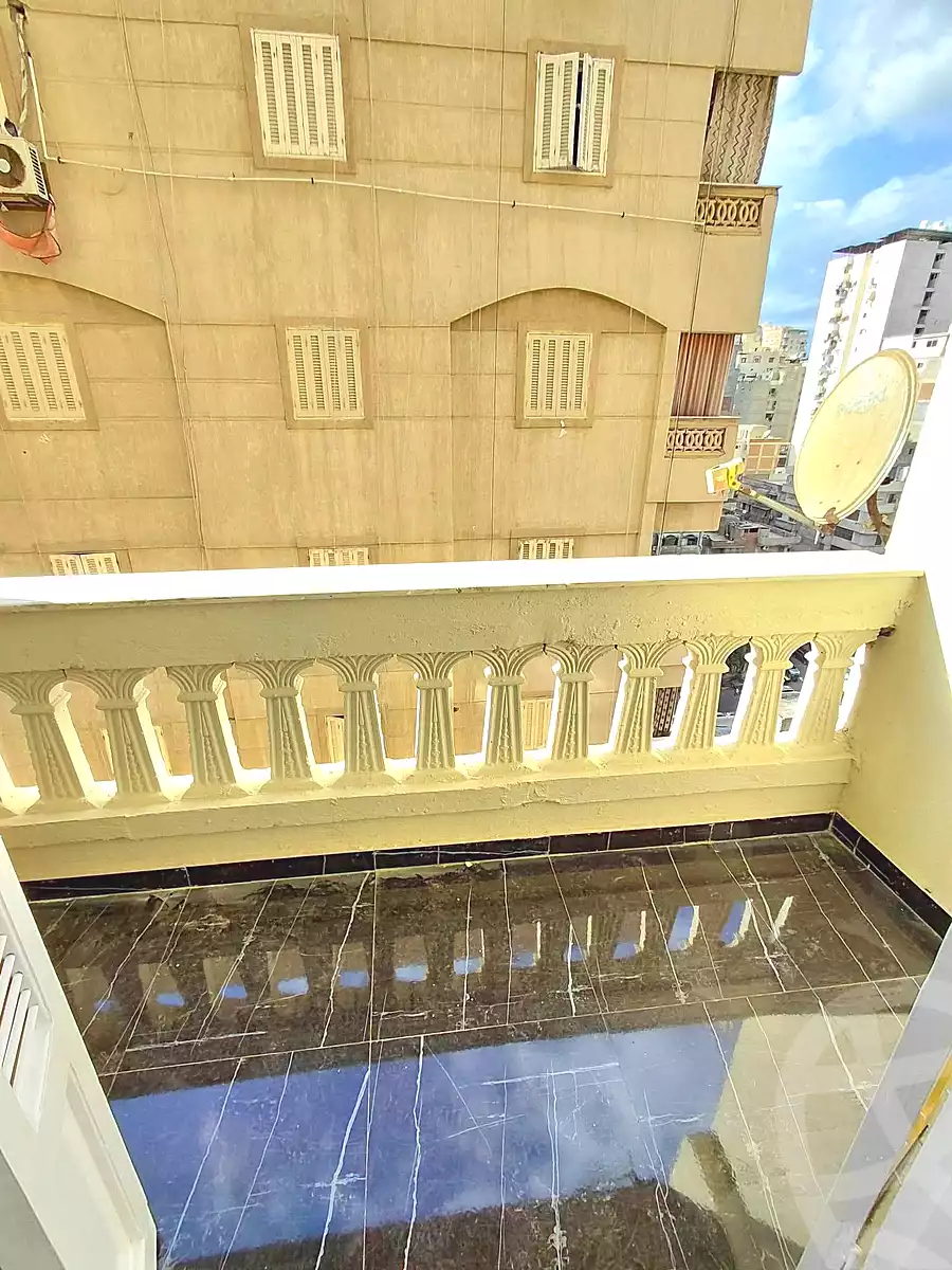 https://aqarmap.com.eg/en/listing/7323728-for-sale-alexandria-sydy-bshr-sydy-bshr-bhry-street-16
