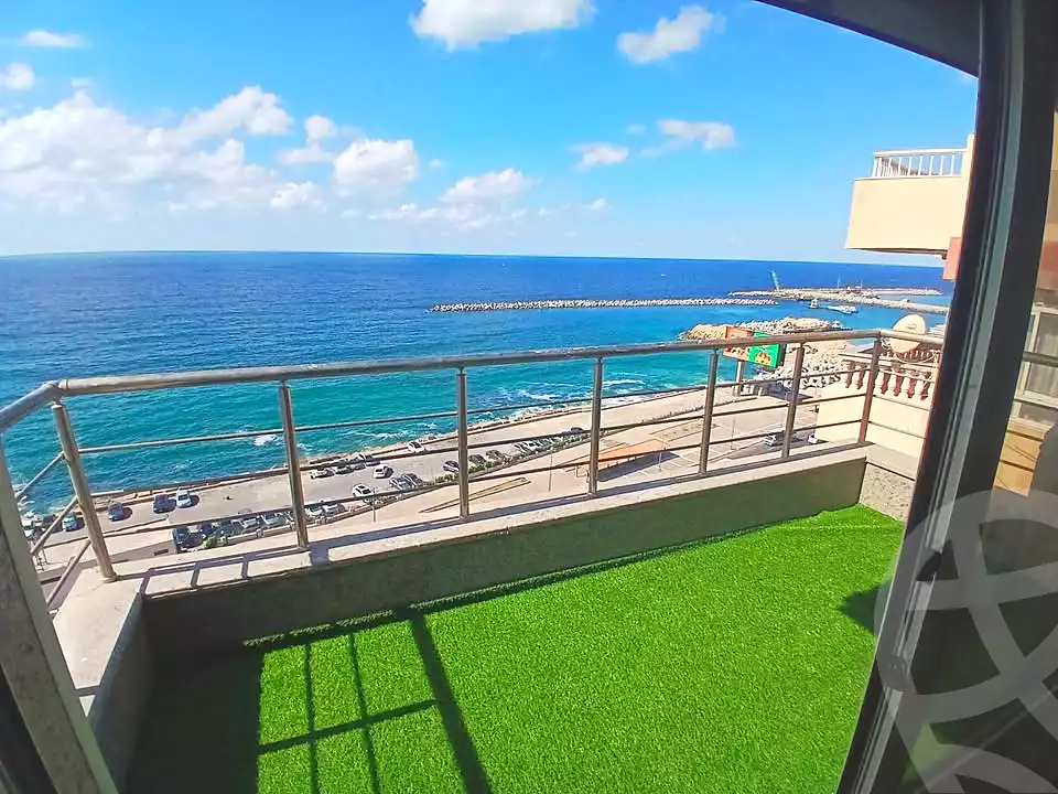 https://aqarmap.com.eg/ar/listing/7323747-for-sale-alexandria-lauran-el-gaish-rd